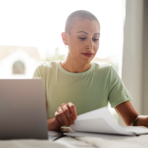 life-home-with-young-adult-reading